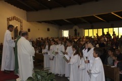 2011-S.Messa-Vestizione-e-conferma-Ministranti-con-Operatori-Pastorali-19